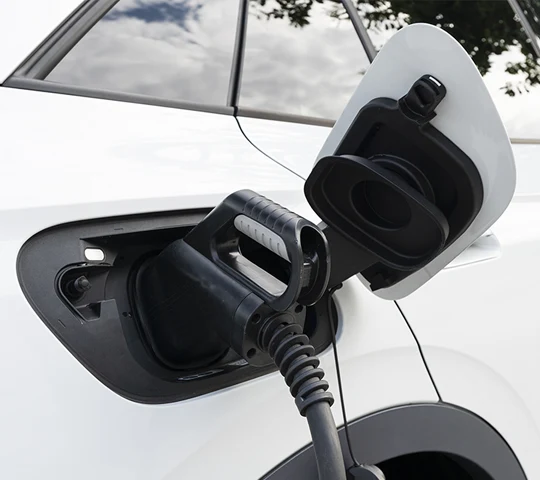 Colonnina di ricarica per automobili elettriche. Fotovoltaico Facile blog